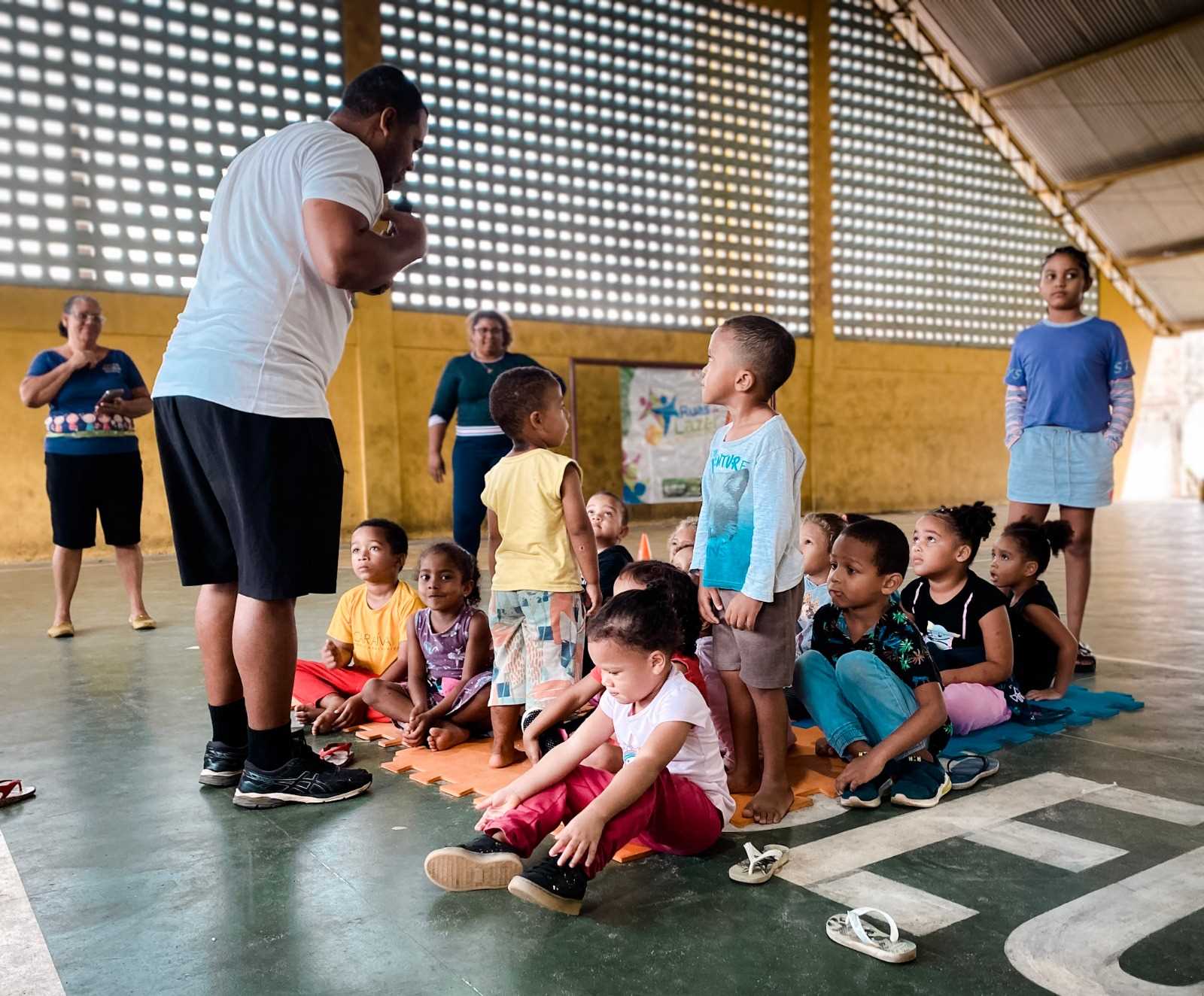 Camacã: Projeto Ruas de Lazer anima as crianças da Creche Rosalina Pinto